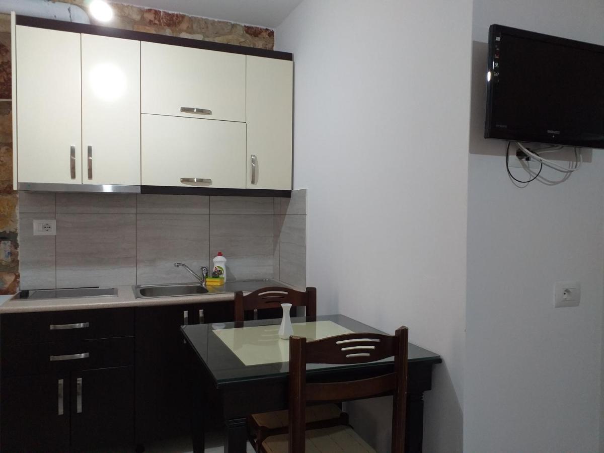 Grand Seaview Apartments Εξαμίλιο Εξωτερικό φωτογραφία