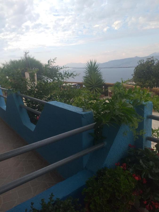 Grand Seaview Apartments Εξαμίλιο Εξωτερικό φωτογραφία