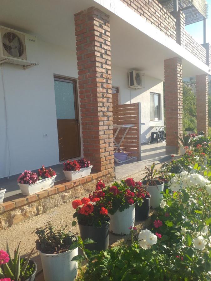 Grand Seaview Apartments Εξαμίλιο Εξωτερικό φωτογραφία