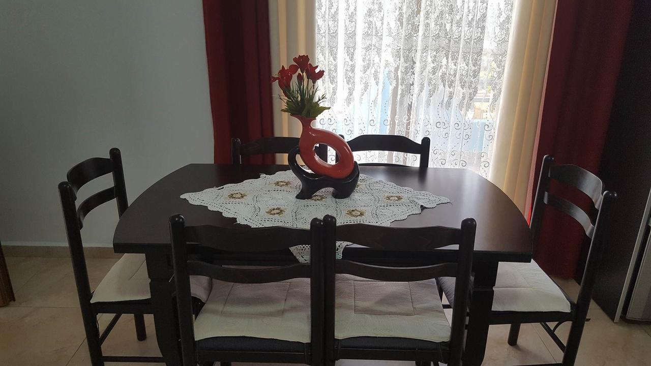 Grand Seaview Apartments Εξαμίλιο Εξωτερικό φωτογραφία