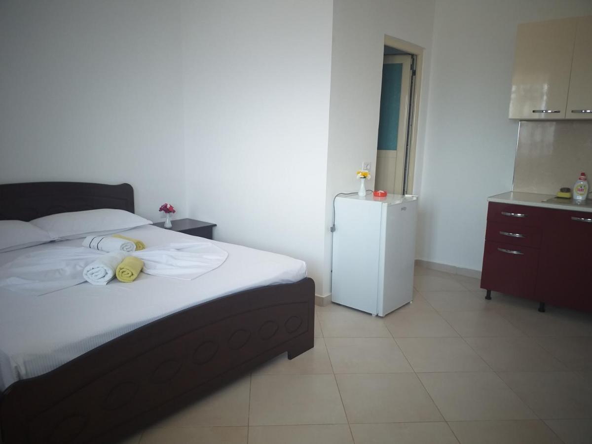 Grand Seaview Apartments Εξαμίλιο Εξωτερικό φωτογραφία