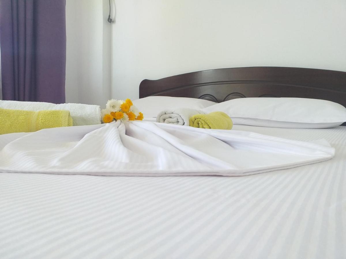 Grand Seaview Apartments Εξαμίλιο Εξωτερικό φωτογραφία