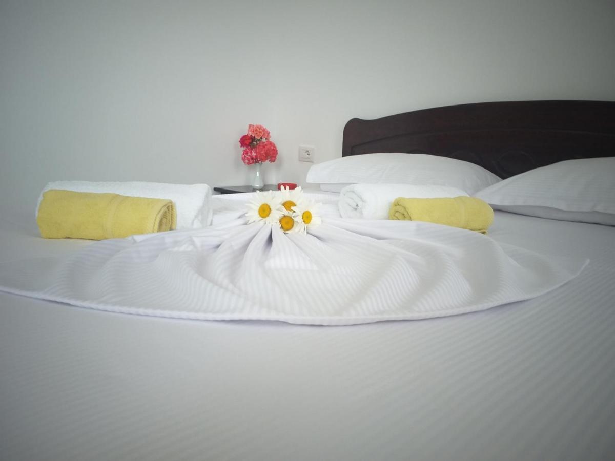 Grand Seaview Apartments Εξαμίλιο Εξωτερικό φωτογραφία